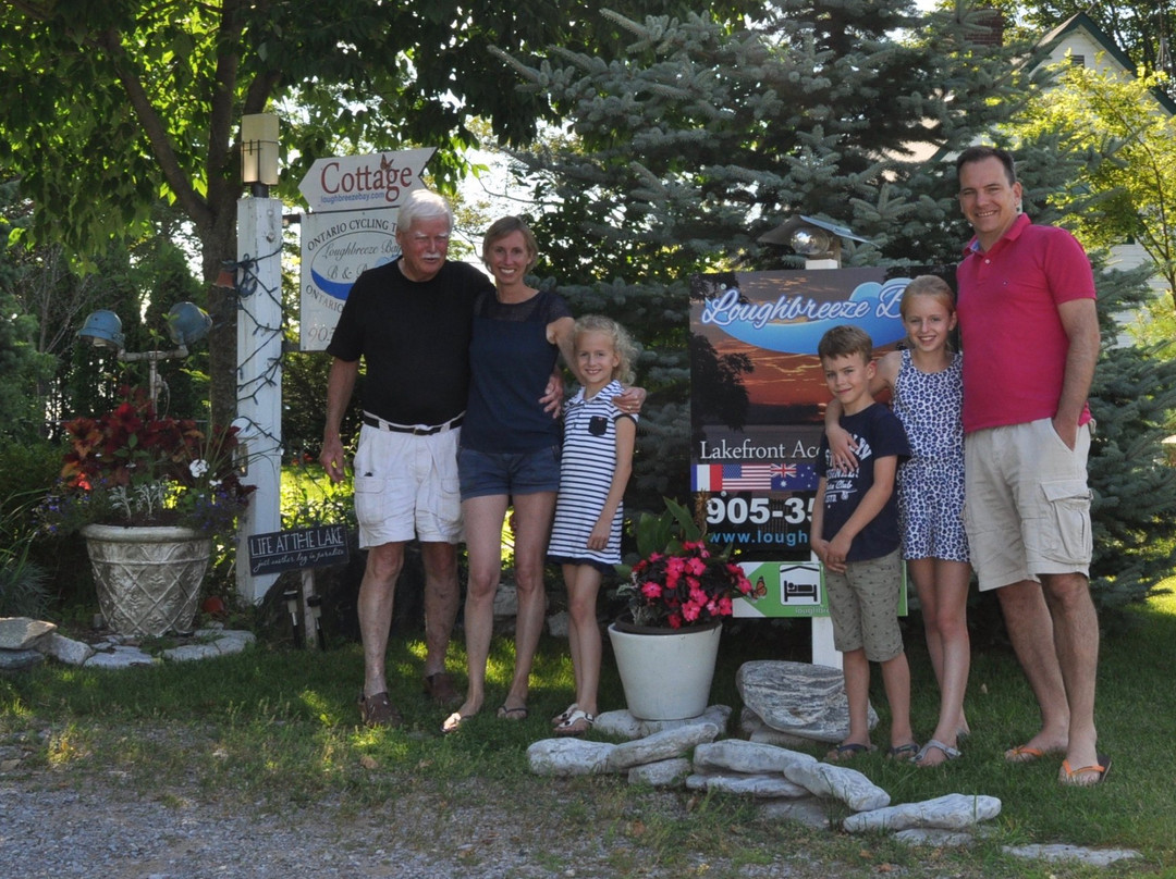 Loughbreeze Bay B&B主图