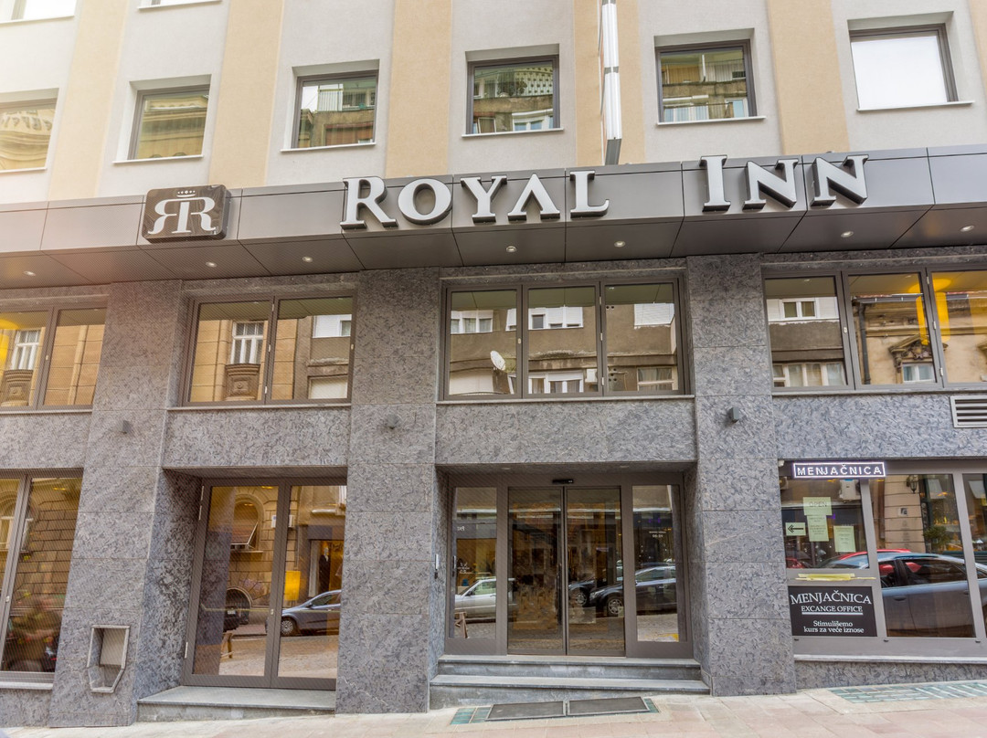 Royal Inn Hotel主图