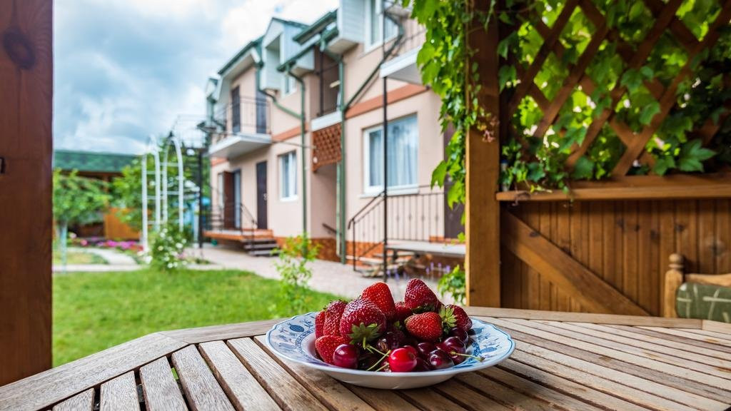 Verkhnyaya Kutuzovka酒店住宿-Guest House Tavrichesky