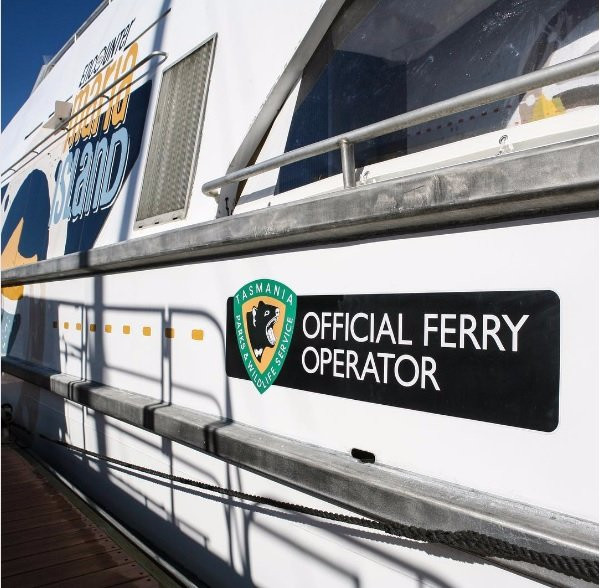 Encounter Maria Island ferry景点图片