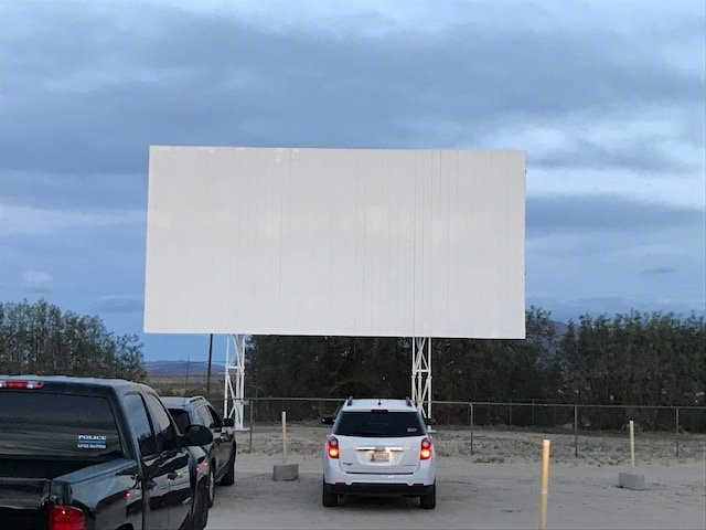 Smith's Ranch Drive-In-二十九棕榈村必去景点