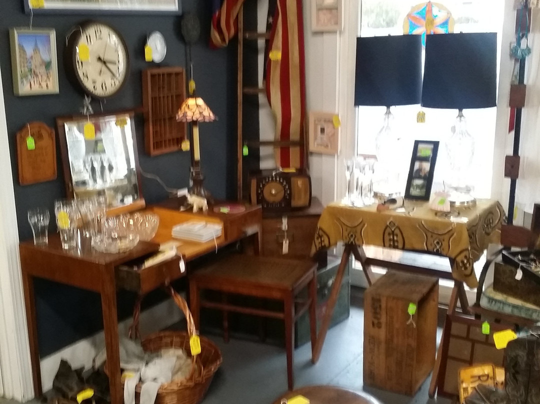 Route 102 Trading Post-利镇必去景点