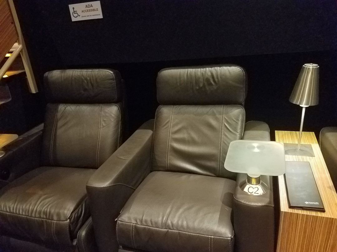 Cinepolis Movie Theater景点图片
