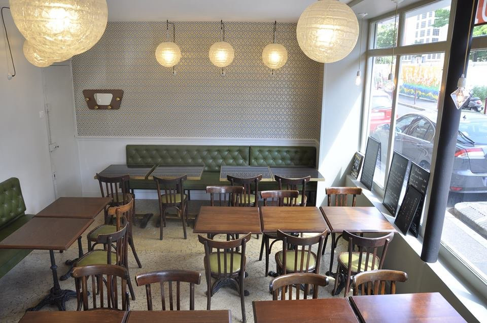 Le Pre Saint Gervais餐馆和美食-Le Cafe Vert