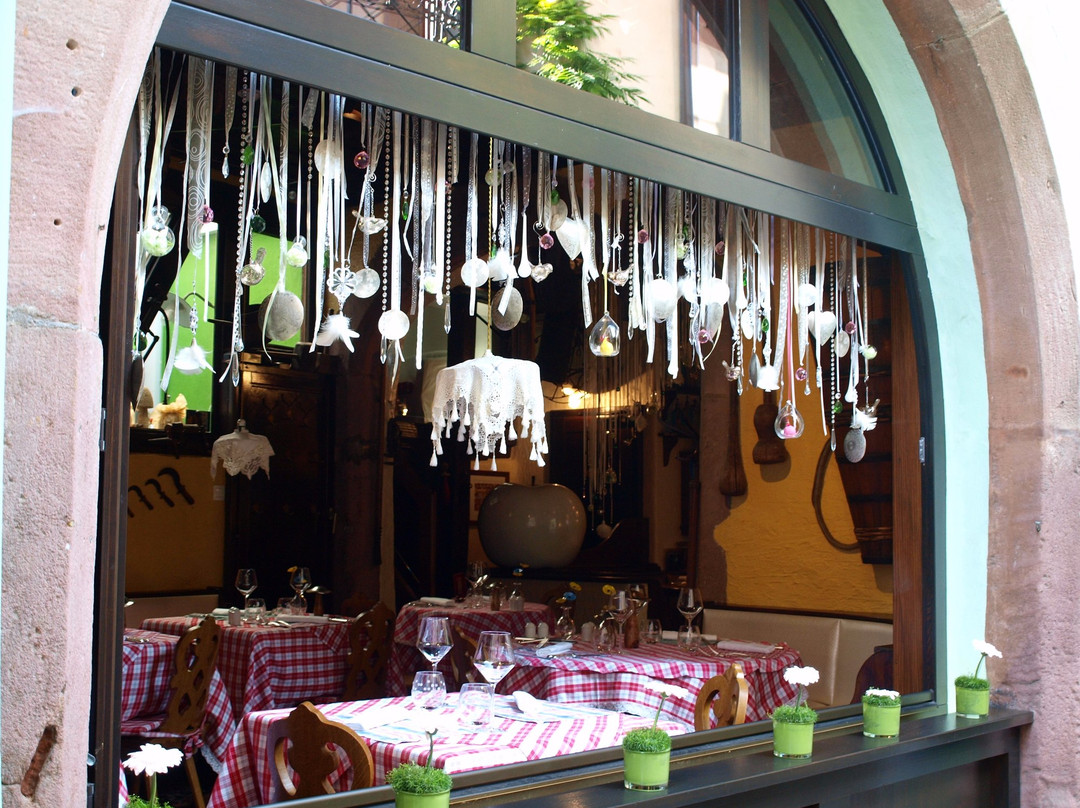 利克威尔餐馆和美食-Restaurant La Grappe d'Or