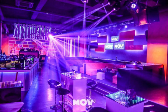 Move Club-布拉索夫必去景点