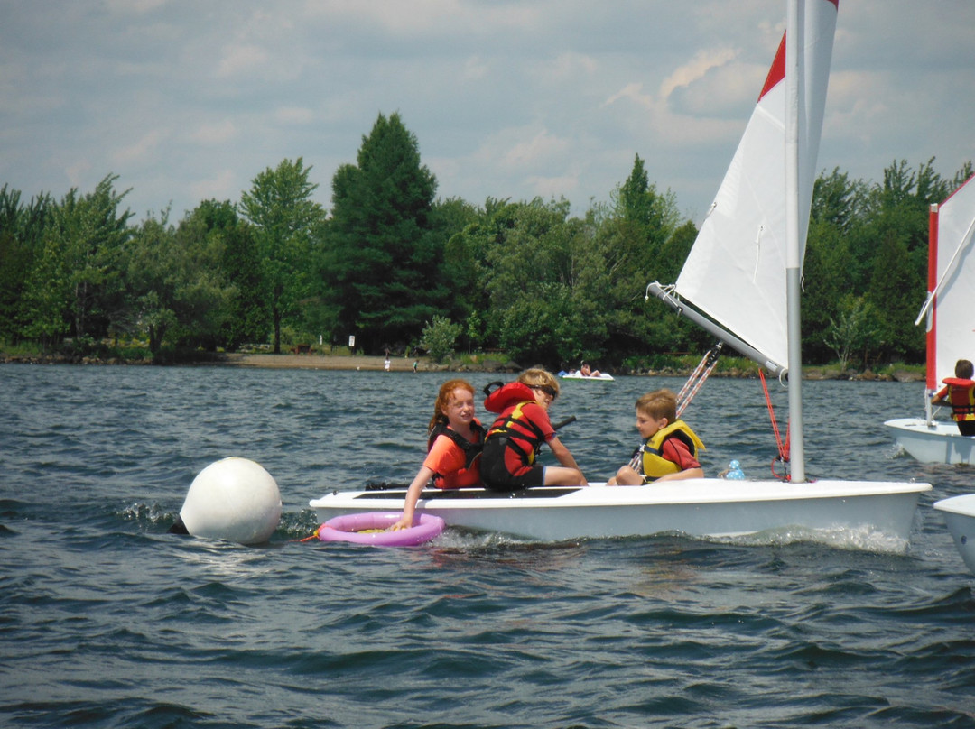 Club de Voile Memphremagog景点图片