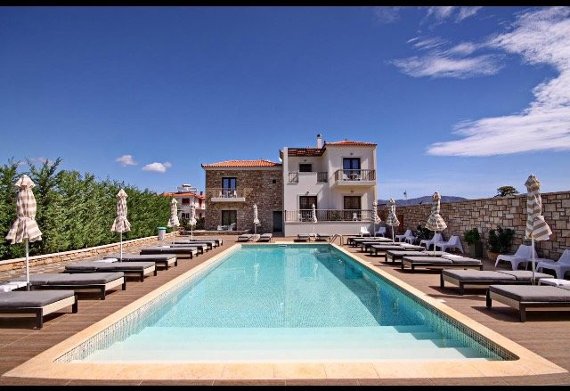 Elafonisos Resort