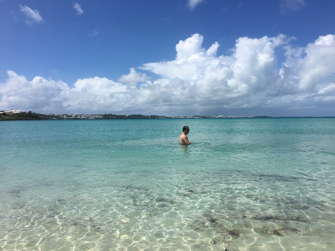 Shelly Bay Beach-Hamilton Parish必去景点