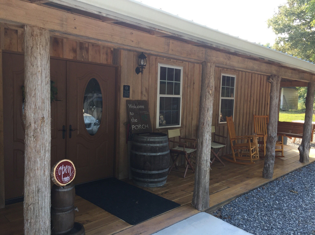 Sassafras Shade Vineyard-Ruther Glen必去景点