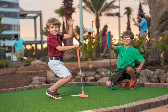 Lava Links Golf Club-D'Iberville必去景点