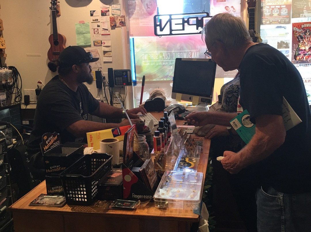 Hawaii Music Supply-哈雷瓦必去景点