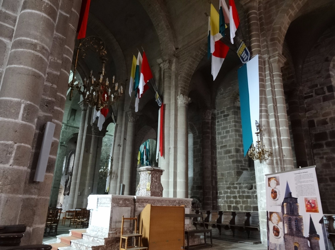 Église Collégiale Saint-Junien景点图片