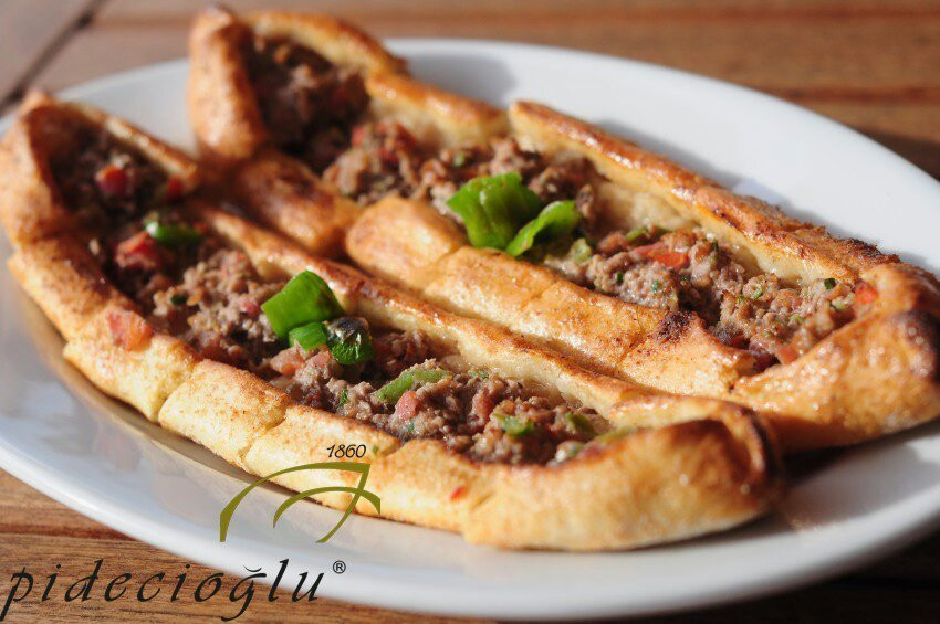 奥斯曼加奇餐馆和美食-Pidecioglu