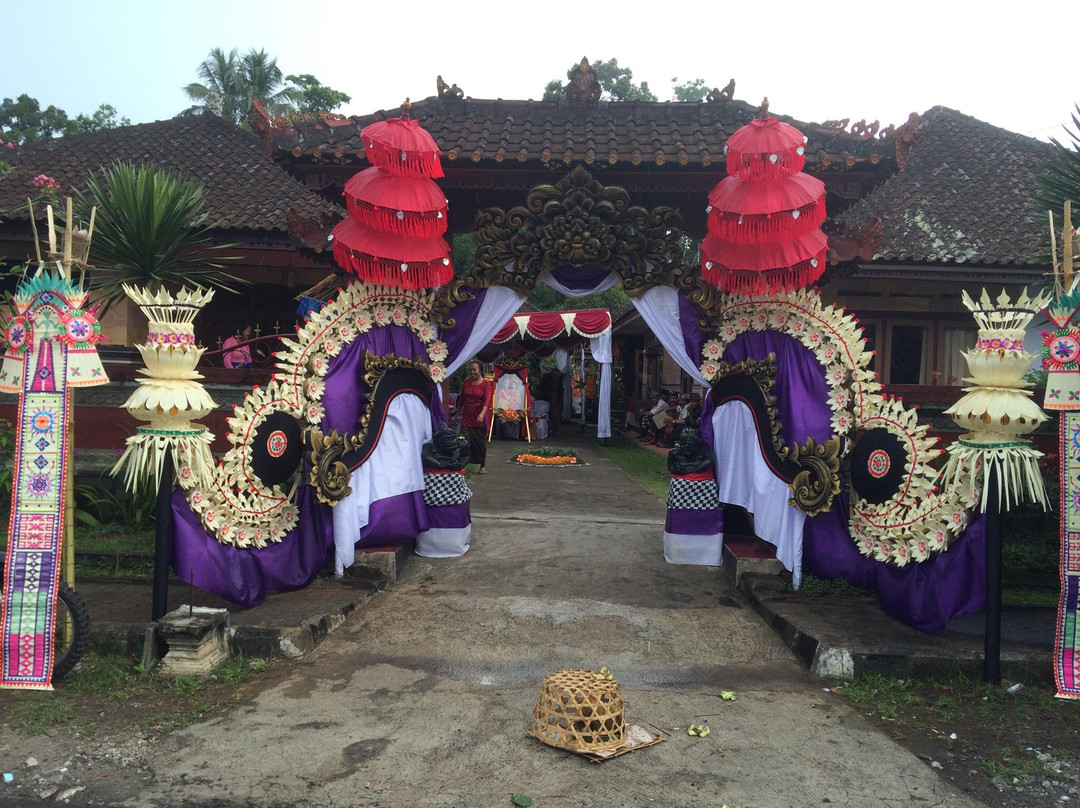 Deduk Bali Tour-登巴萨必去景点