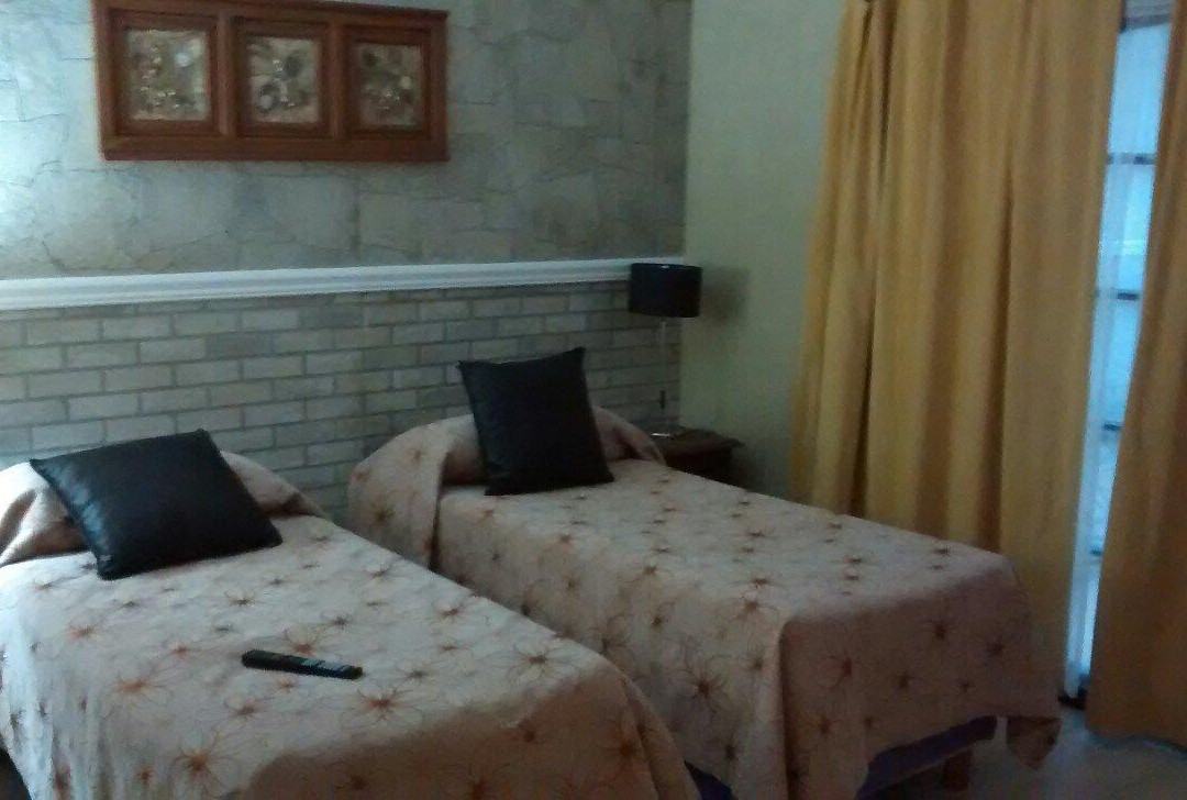 Puerto Santa Cruz酒店住宿-Hotel Nazo