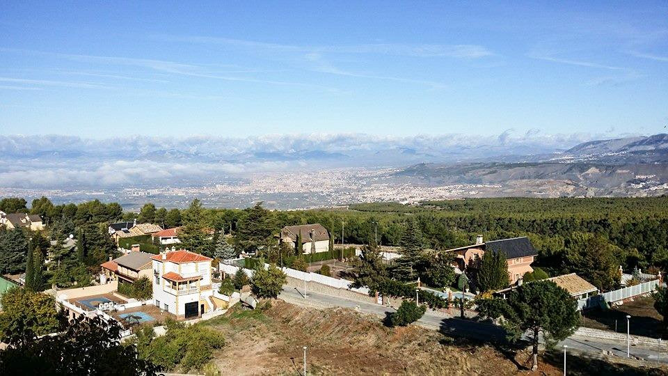 Dilar酒店住宿-Green Peaks Casa Rural B&B