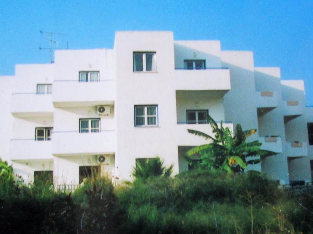 Nostalgie Studios & Apts主图