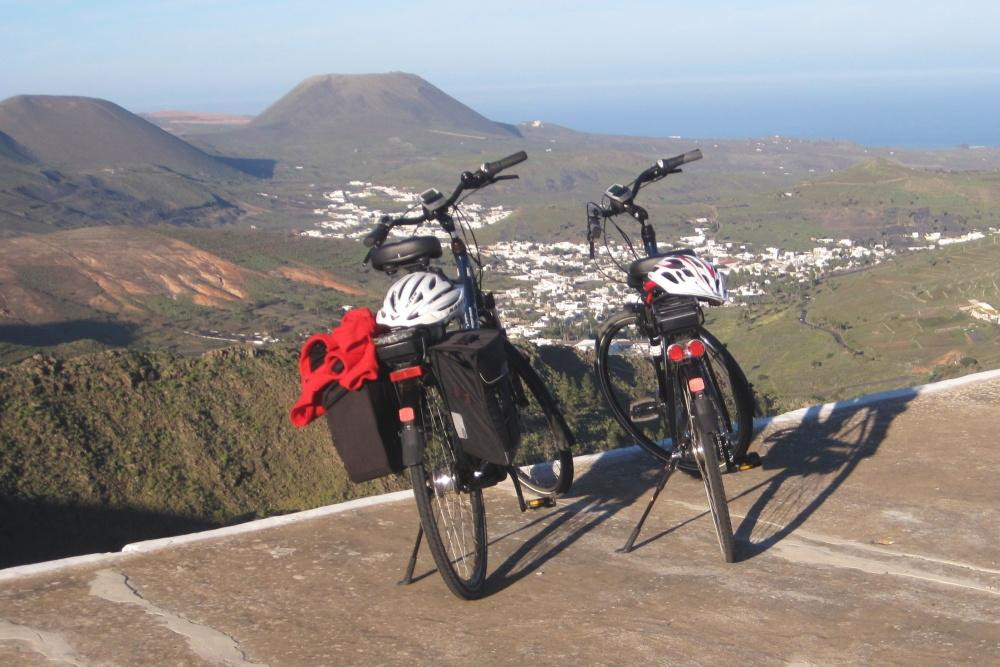 eBike-Lanzarote-科斯塔特吉塞必去景点