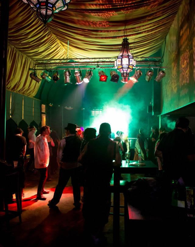 The Scene Club景点图片