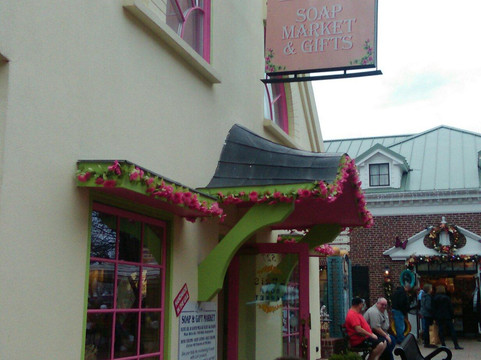 Lori's Soap Market-布兰森必去景点