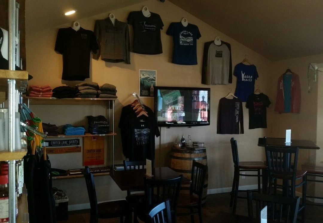 Crater Lake Spirits Tasting Room-本德必去景点