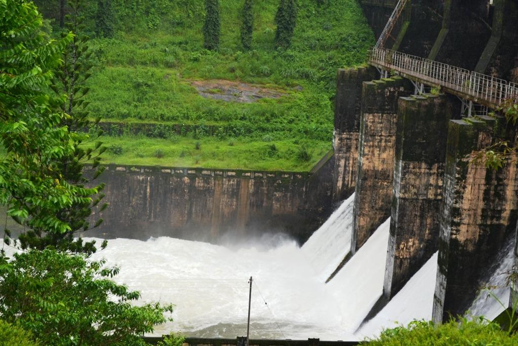 Peruvannamuzhi Dam景点图片
