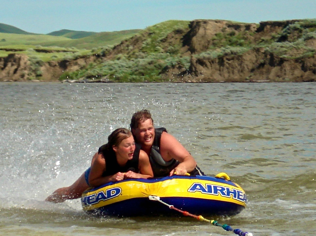 Lake Diefenbaker Tourism-Outlook必去景点