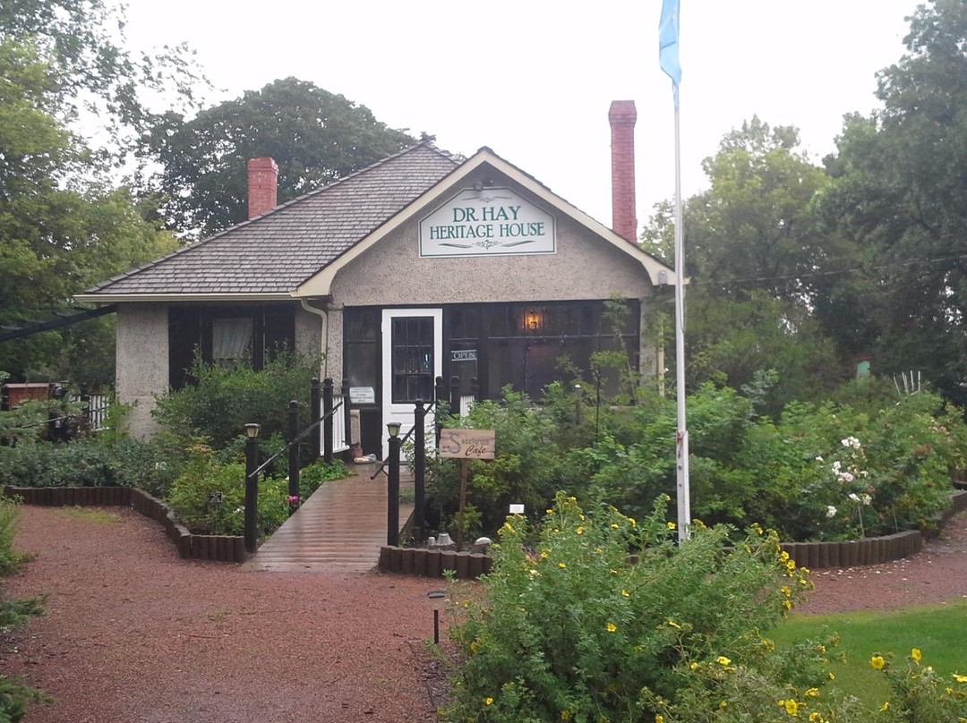 Trochu Arboretum & Gardens-特罗胥必去景点