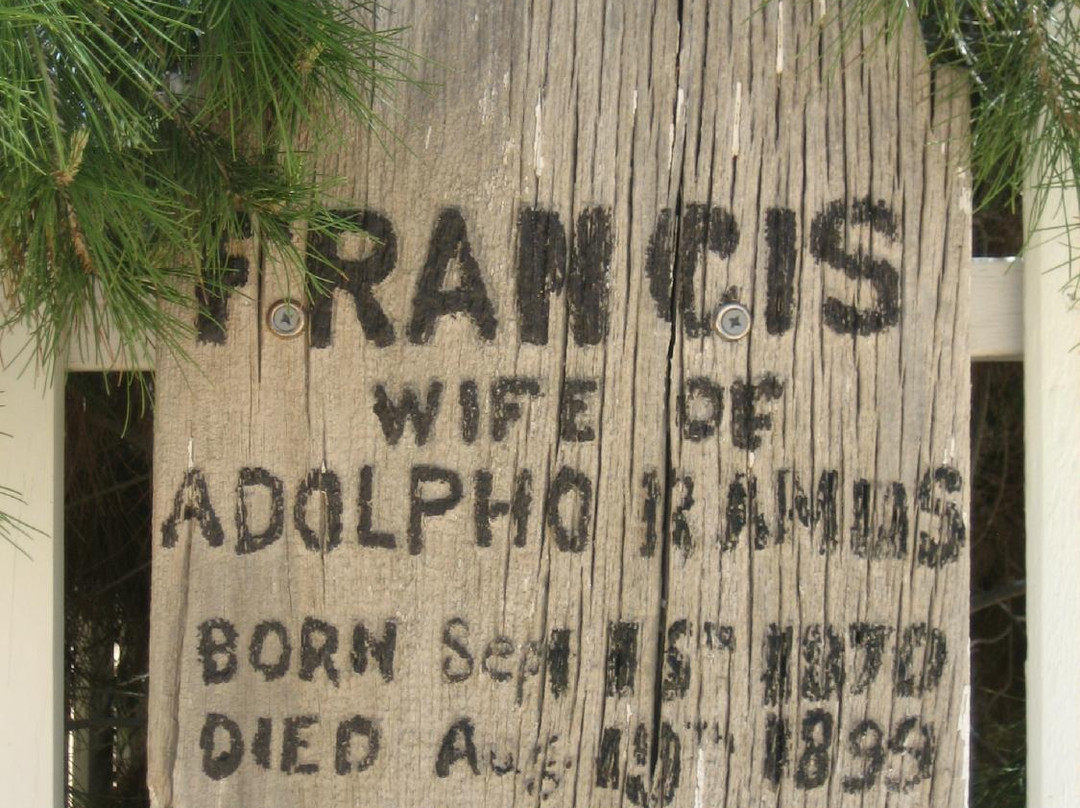 Old Kernville Cemetery-Wofford Heights必去景点