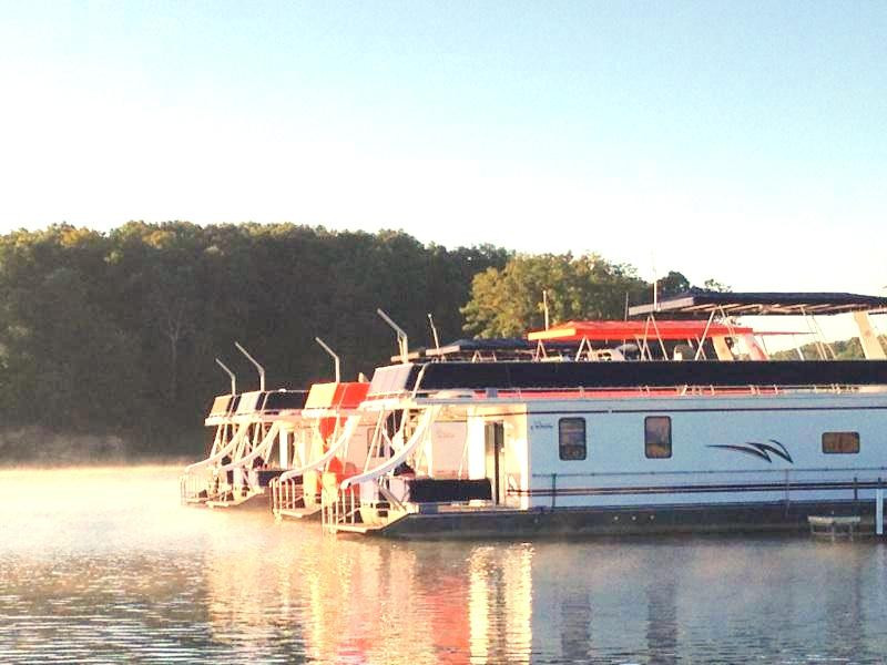 Lithia Springs Marina景点图片