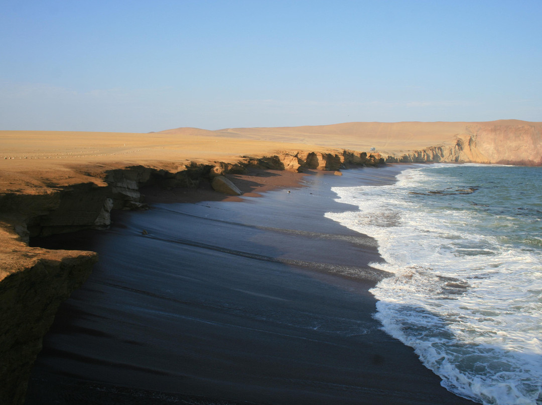 Playa Roja-帕拉卡斯必去景点