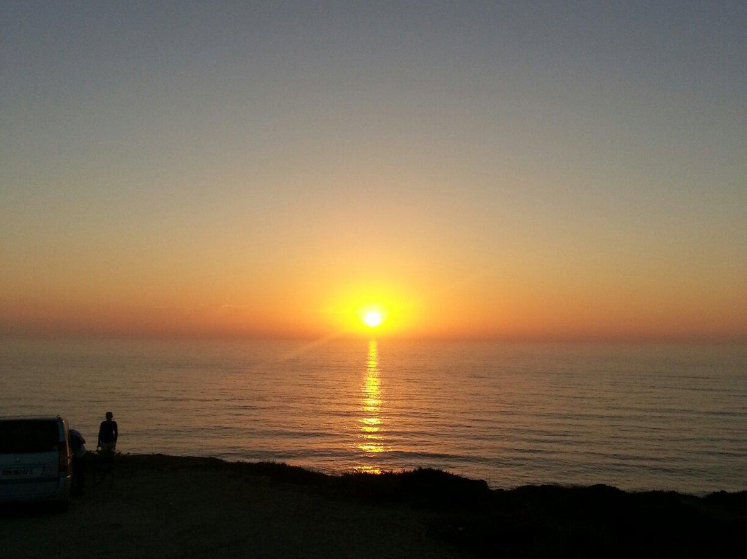 Praia Foz do Lizandro景点图片