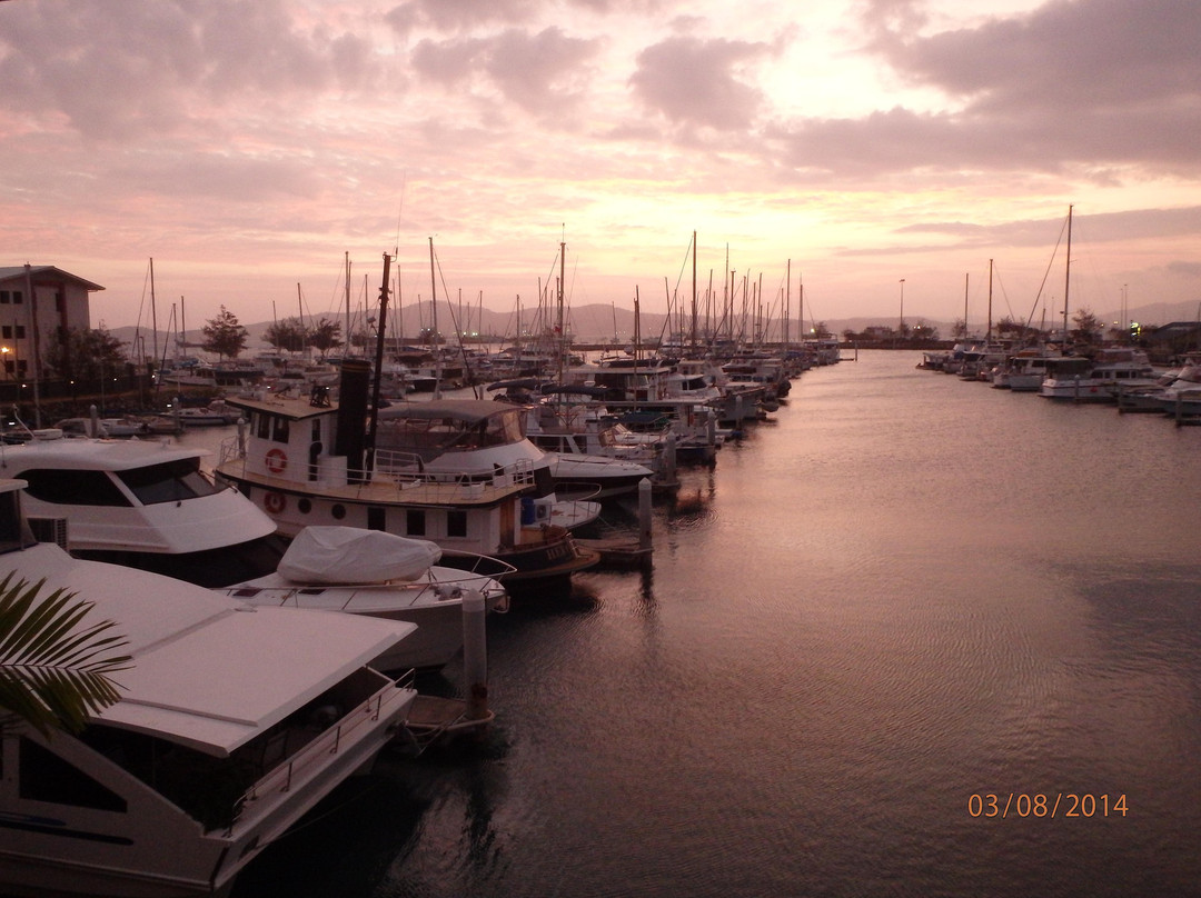 Escape Trekking Adventures-尼尔森湾必去景点
