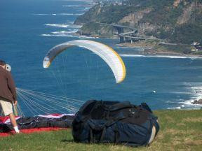 悉尼海滩跳伞-卧龙岗市必去景点