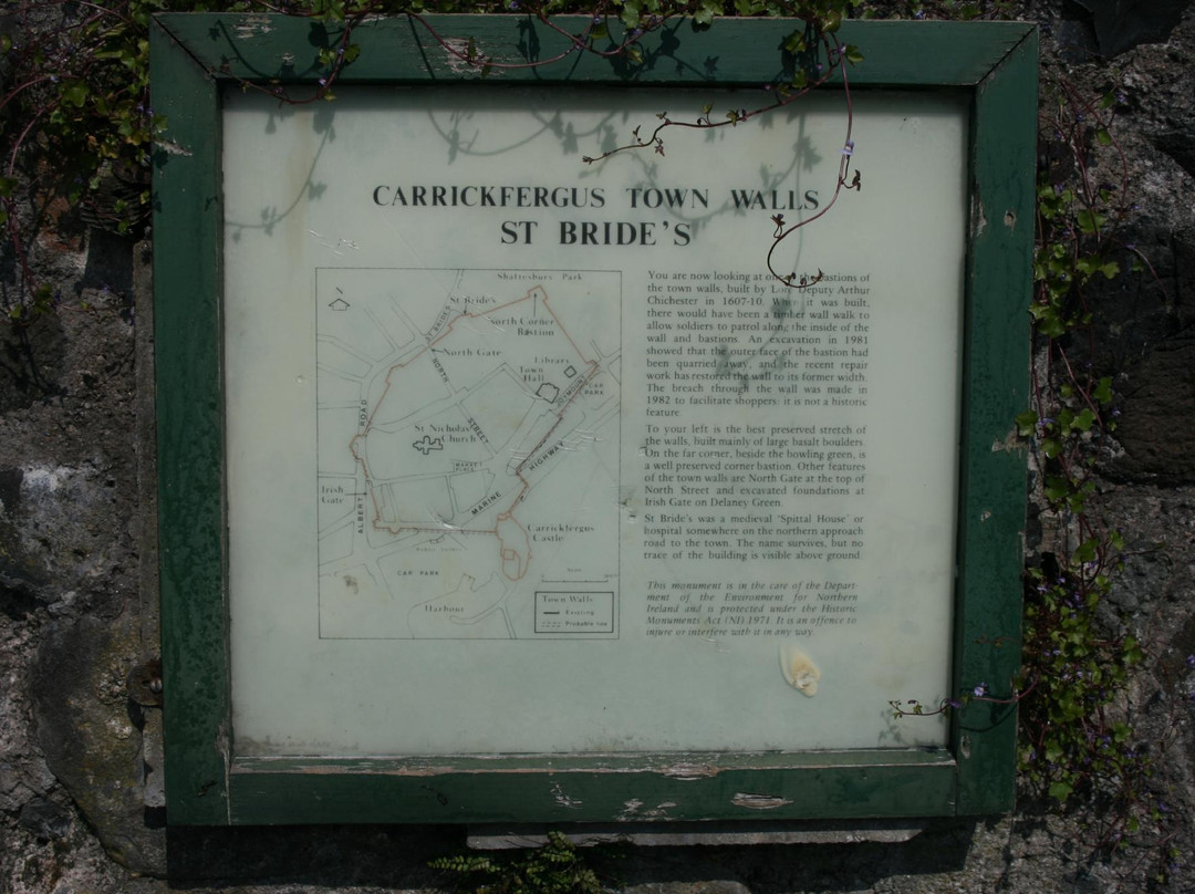 Carrickfergus Town Walls景点图片