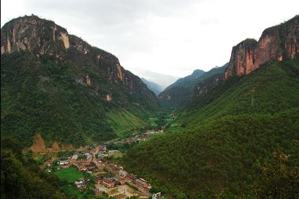 玉龙黎明老君山国家地质公园-玉龙纳西族自治县必去景点