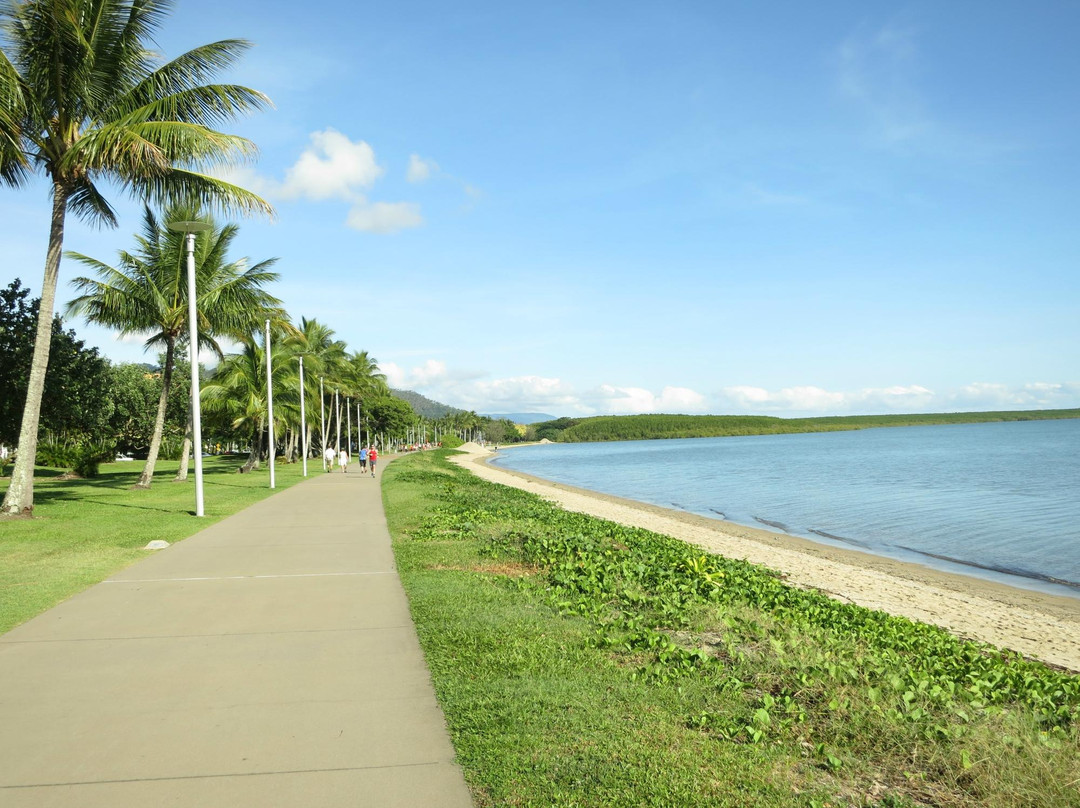 滨海栈道-凯恩斯必去景点