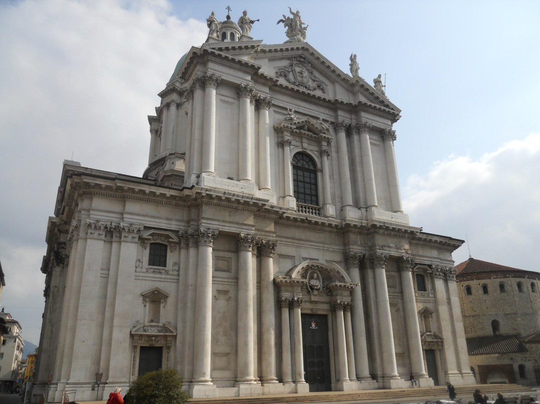 Duomo Nuovo-布雷西亚必去景点