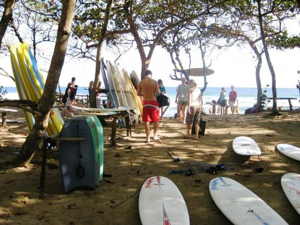 Bobo Surfs Up Surf School-喀巴里特必去景点