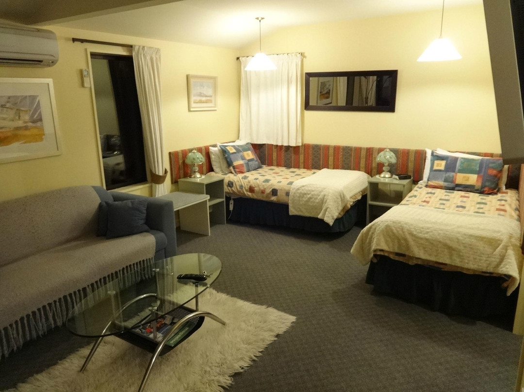 Arthurs Point酒店住宿-落叶松之山住宿加早餐酒店