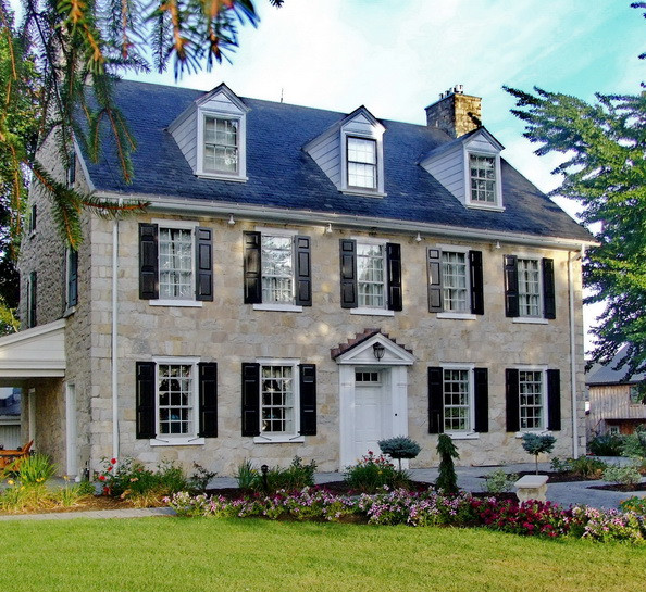 Silverstone Inn and Suites
