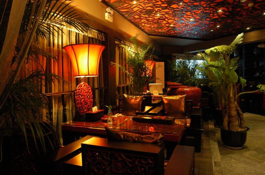 蝴蝶·牡丹亭国风雅宿（甲秀楼青云集市店）主图