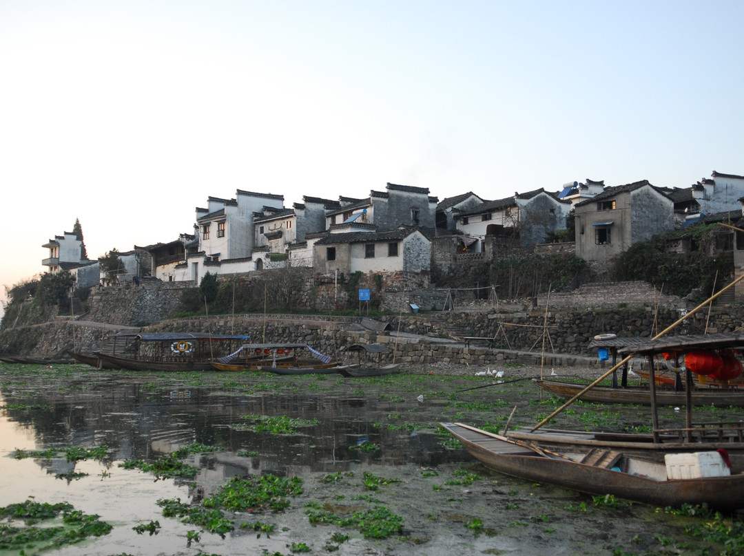 渔梁坝和渔梁古镇-黄山市必去景点