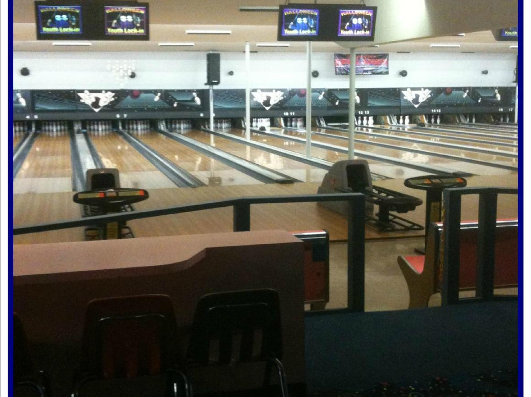 Town and Country Bowling Lanes-Keizer必去景点