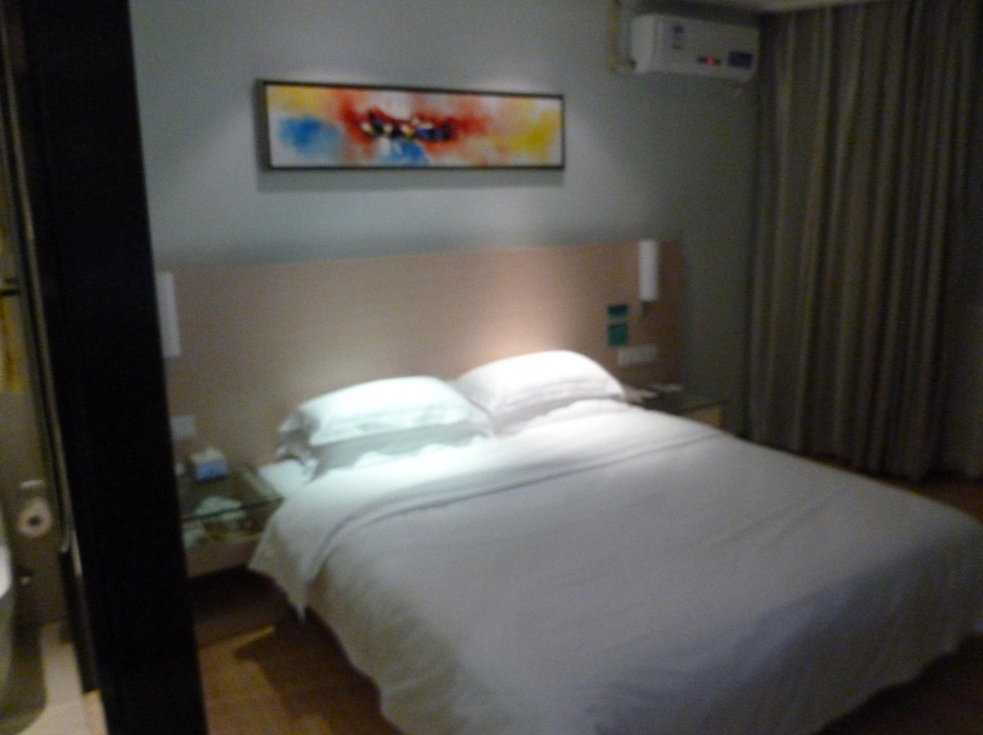 北海城市便捷酒店北部湾广场店主图