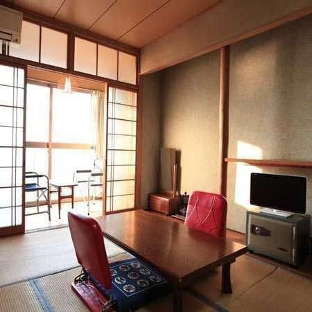 Twilight Hotel Otafuku Inn主图