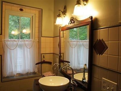 Plum Grove Inn主图