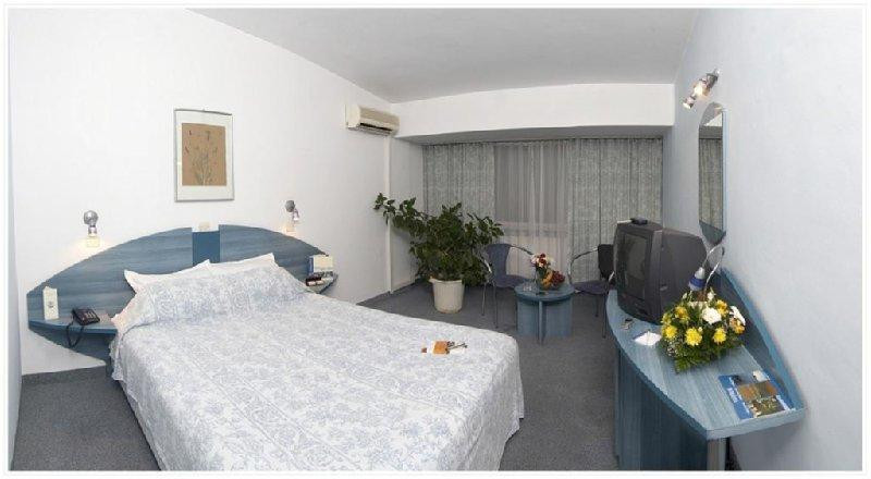 Continental Motel