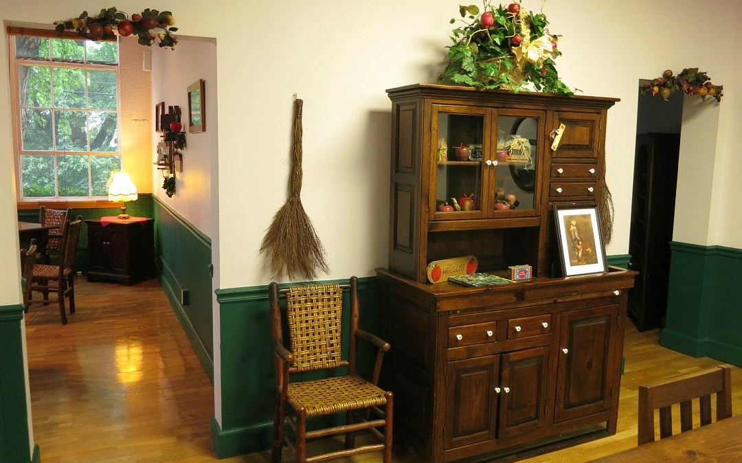 Benham School House Inn主图